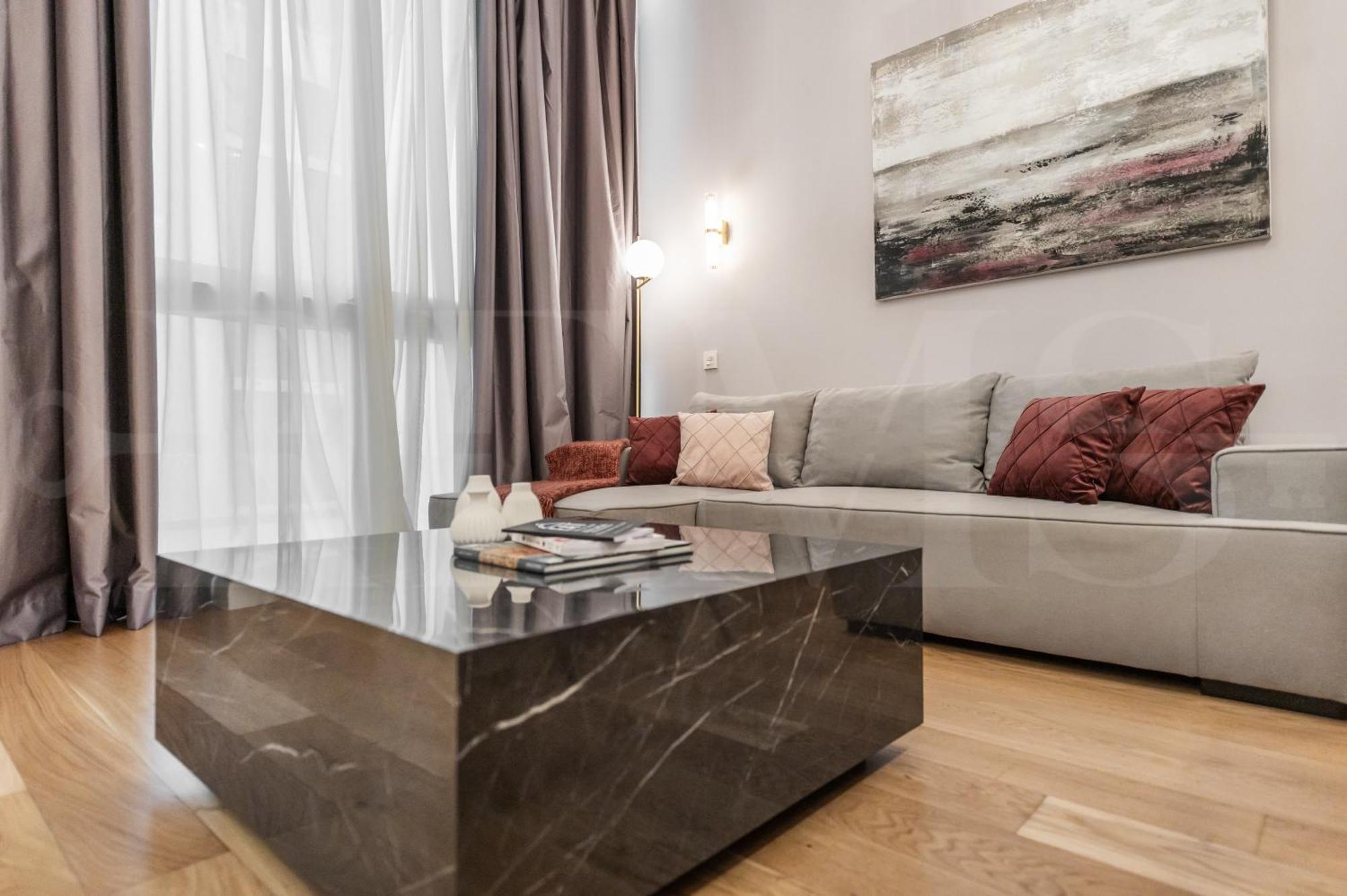 Sophisticated Modern Center By Rems Apartment